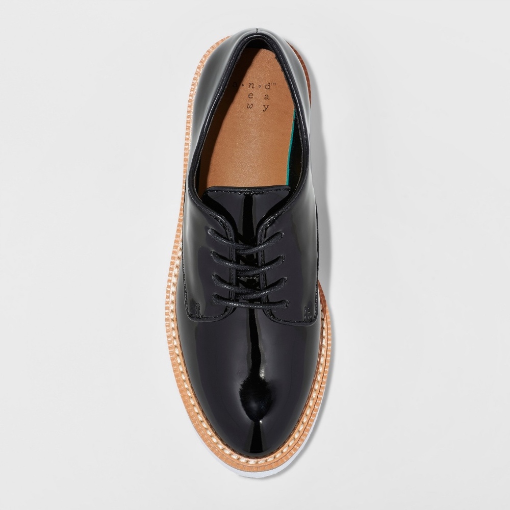 A New Day Jaynee Black Patent Oxfords New - Picture 3 of 5